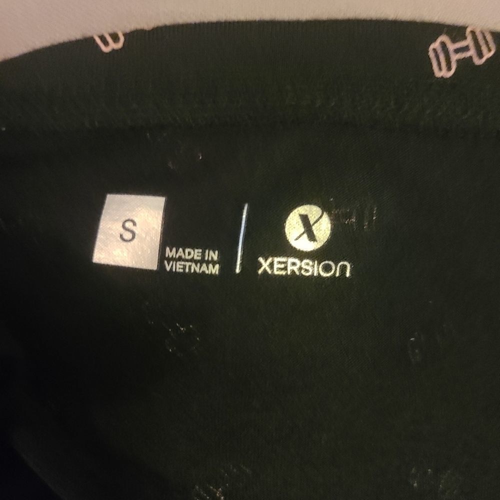 Xersion tank top - Picture 3 of 5